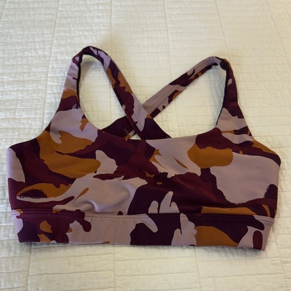 Gap Fit Small Sports Bra Medium Impact Crossback Racerback Camouflage